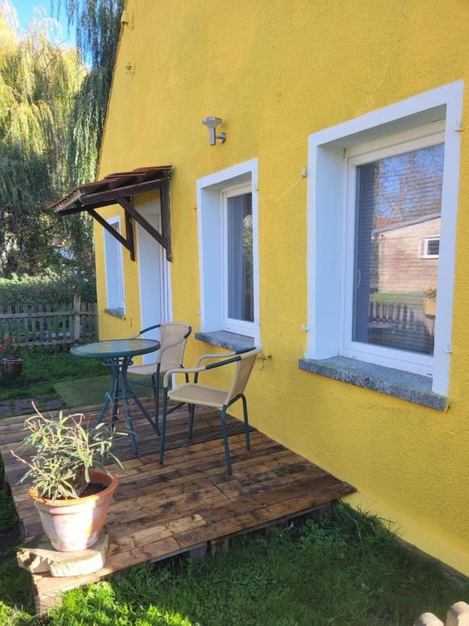 Haus Evelynchen Apartment 1 Deutschhof Fehrbellin Esterno foto